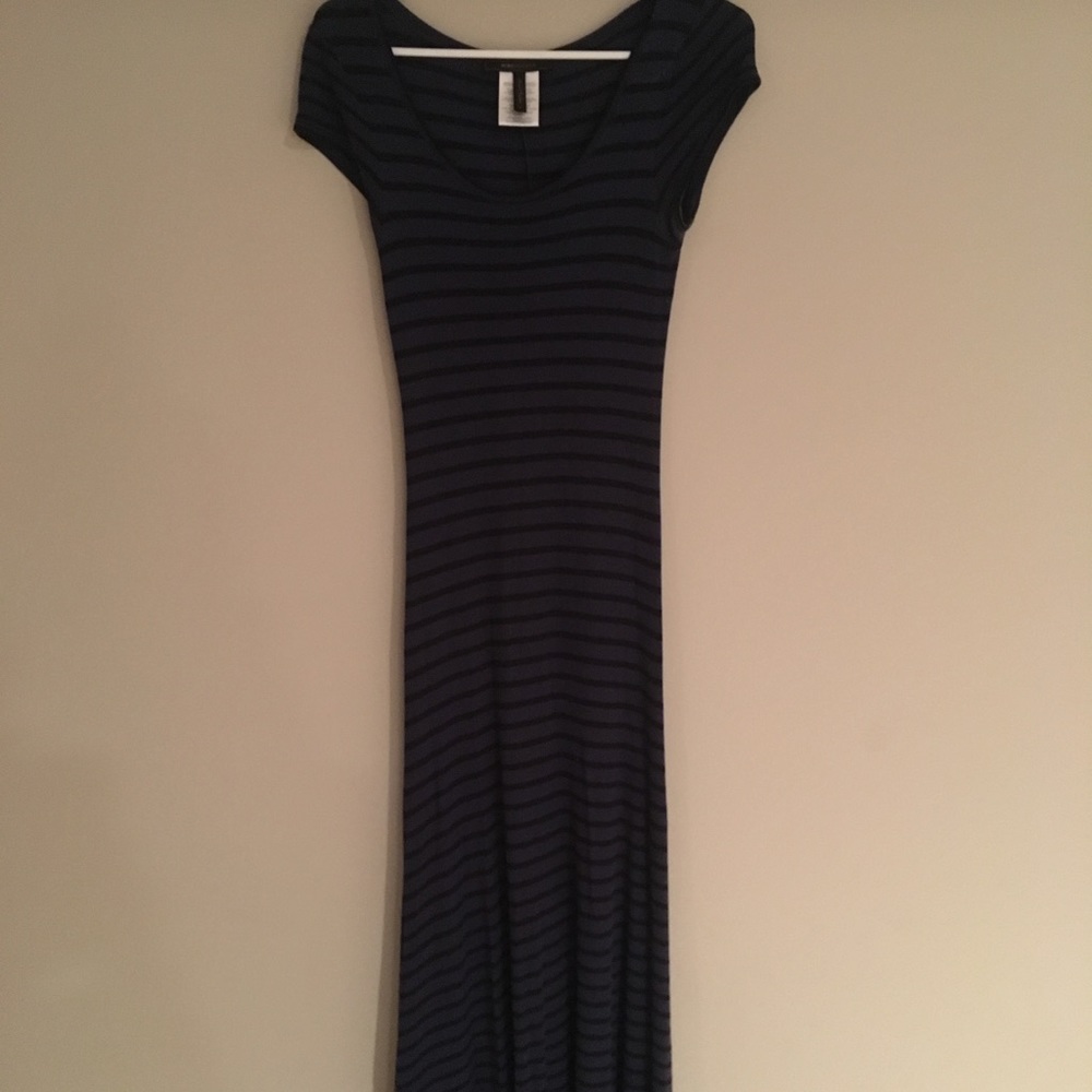 Floorlength BCBG stripped dress - size small
